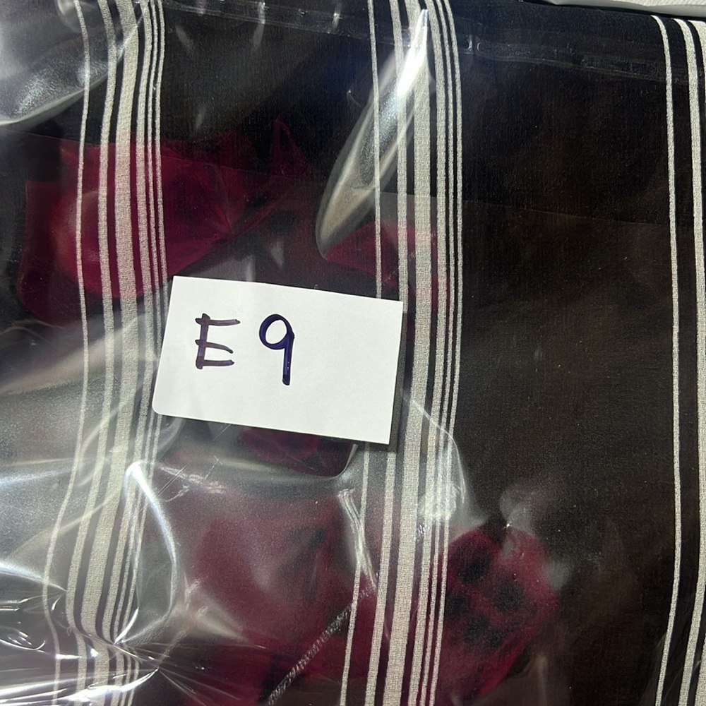 Tank top from stitch fix - Picture 6 of 6